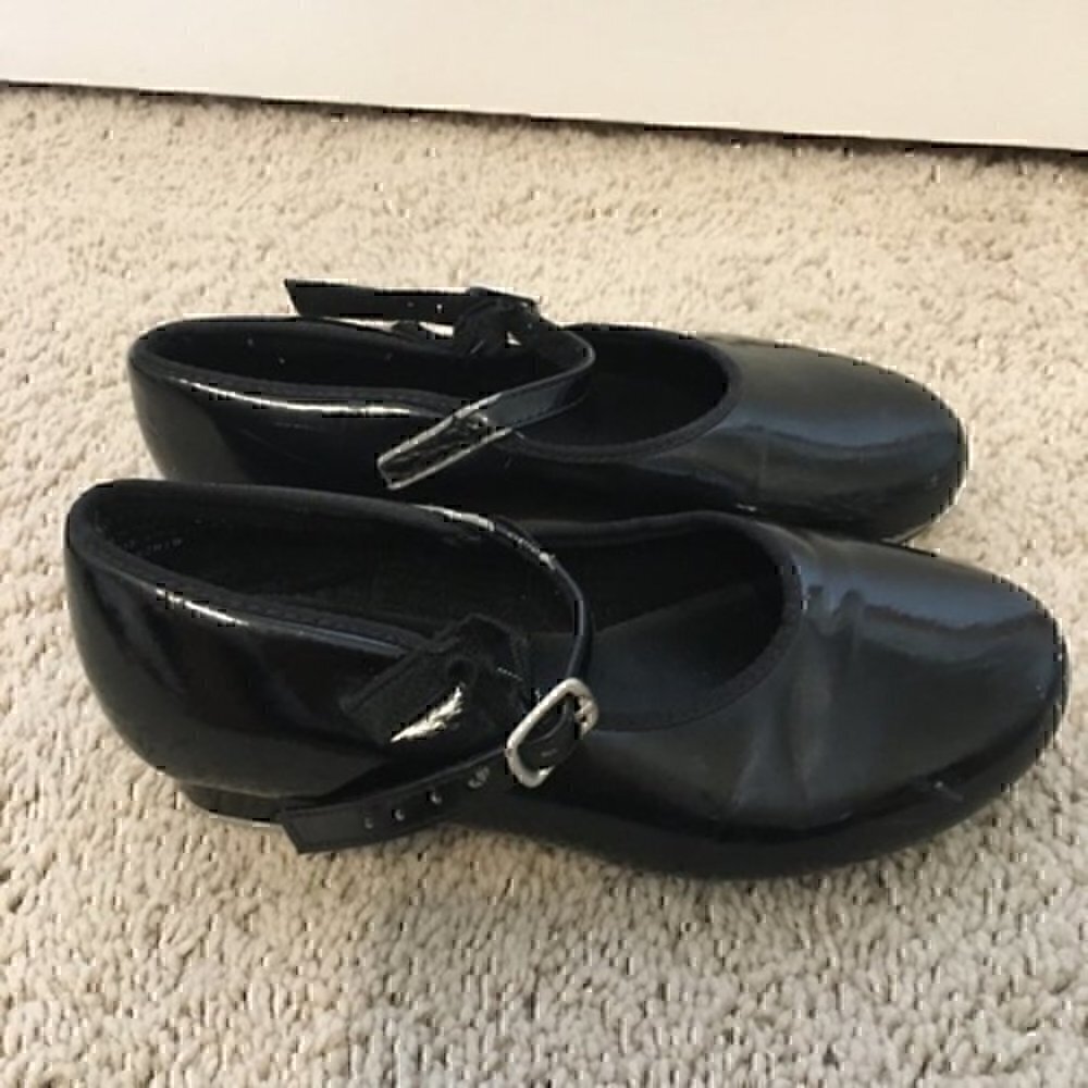 Girls size 2AD black tap shoes - Picture 5 of 8